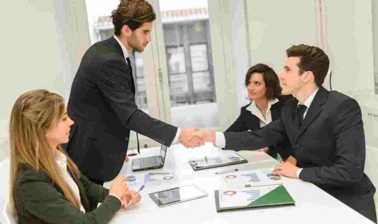 Amerika’da LLC Kuruluşu Adımları ve Avantajları