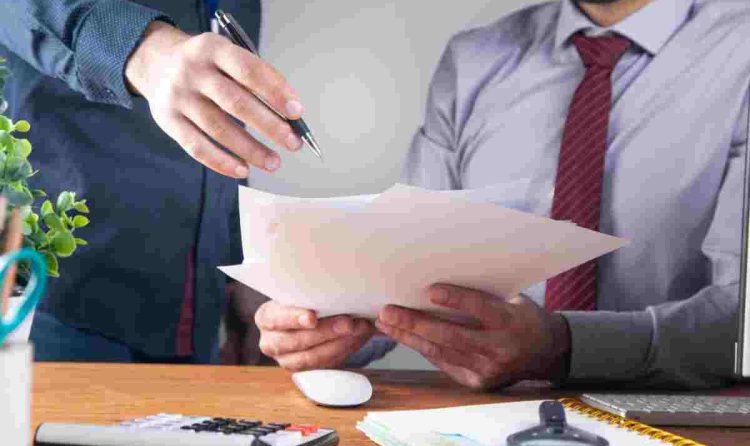 C‑Corporation Yapısı: Büyük Ölçekli Şirketler İçin Neden?